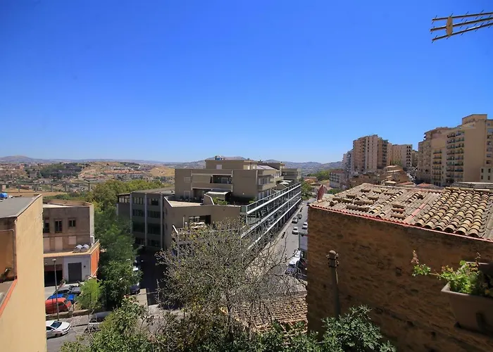 Gioeni Ventidue בית הארחה