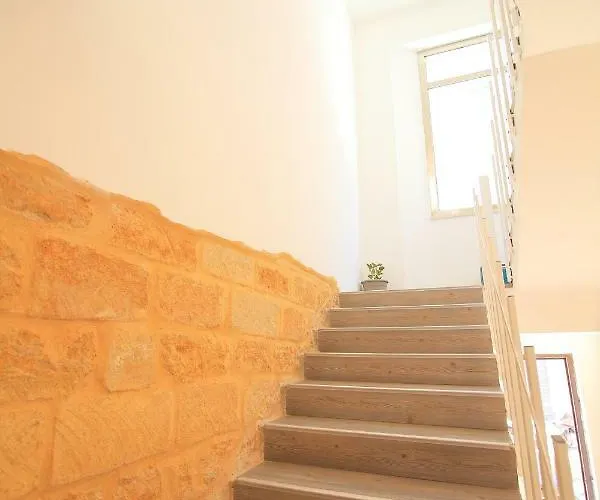 Gioeni Ventidue אגריג'נטו